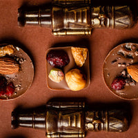 Boule de Noël Métal – Assortiment Gourmand