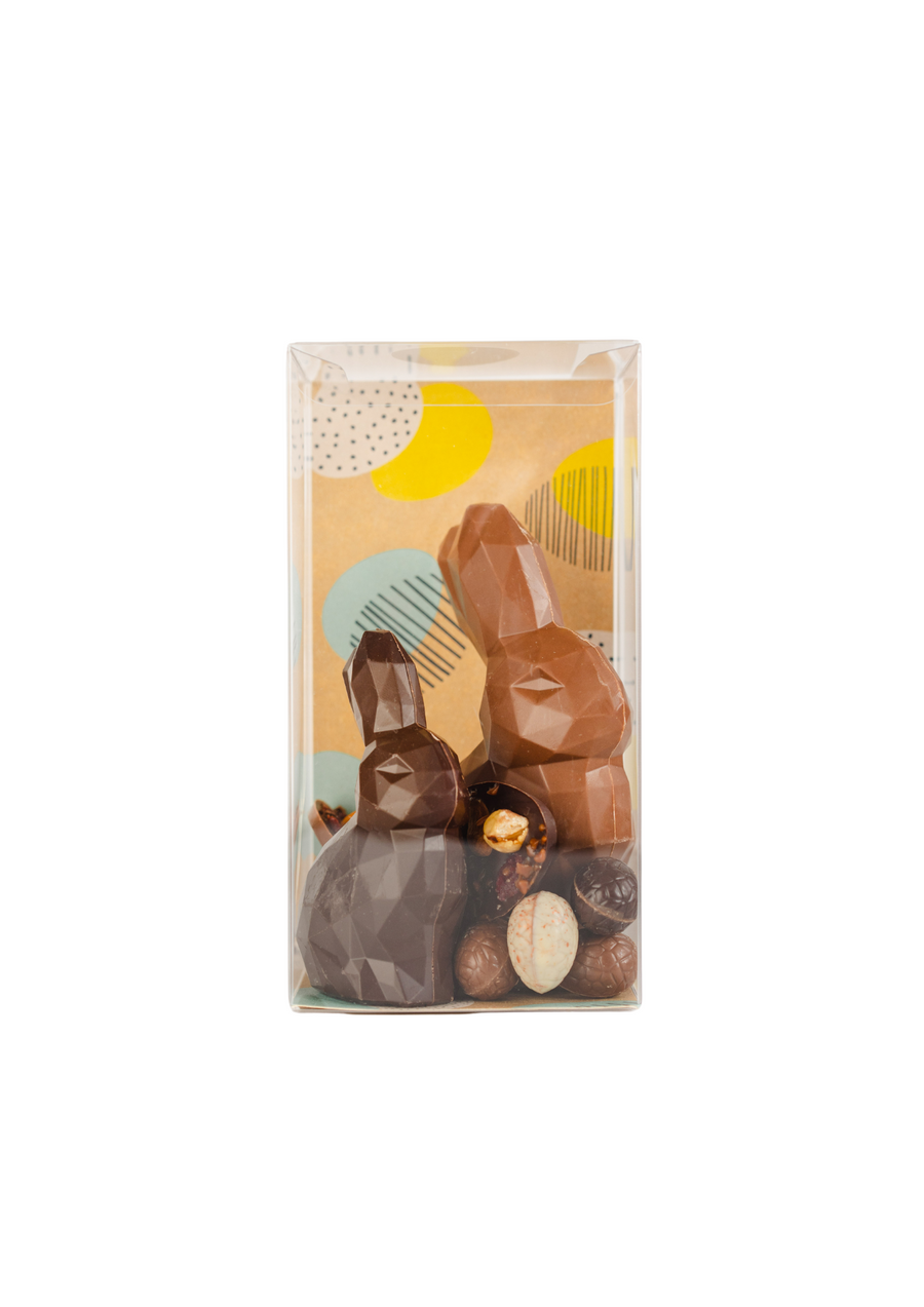 Rabbit family - Cube Maman & fis Lapin en chocolat avec petits oeufs fourrés - RETRAIT SUR PLACE UNIQUEMENT